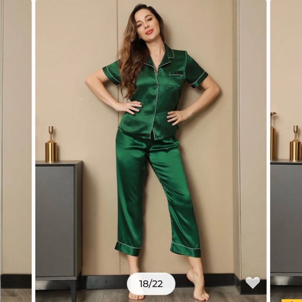 Women's Emerald Green Satin Pajama Set - Short Sleeve Button Top & Cropped Pants